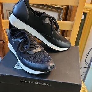 Banana Republic Black and White Sneakers